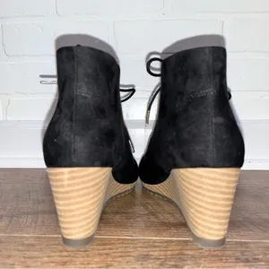 Dr. Scholls Ceelia Black Chukka Wedge Booties thumbnail 4