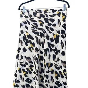 White Leopard‎ Midi Skirt Large Black thumbnail 3