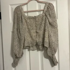 She + sky blouse thumbnail 2