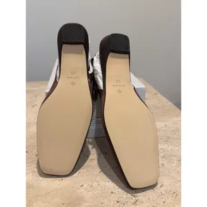 Tuckernuck Brown Suede Olivia Slingback Chocolate Brown Size 6 NEW thumbnail 5