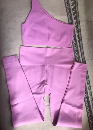 Set Active One-Shoulder bra and leggings thumbnail 3