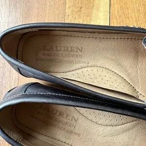 Lauren by Ralph Lauren Caitlyn Driving Loafer In Pewter, Size 6B thumbnail 4