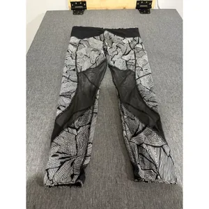 Lululemon Pace Rival Crop Leggings in Dottie Tribe Size 10 Running Gym Yoga thumbnail 10