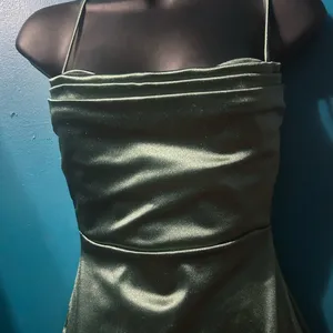 Windsor BUNDLE SALE: 15 % off 2 or more dresses/skirt sets thumbnail 2