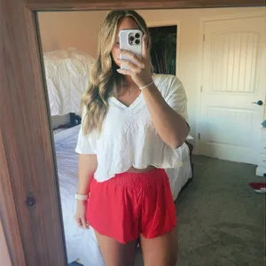 Aerie White V-Neck Crop Top thumbnail 2