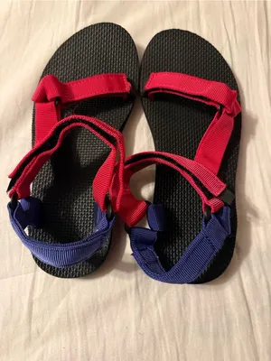 Kids Red and Navy Adjustable Strap Sandals thumbnail 2