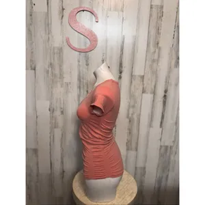 Athleta Ruched Side Fitted Tee Shirt Women’s Small Coral Stretch Top thumbnail 2