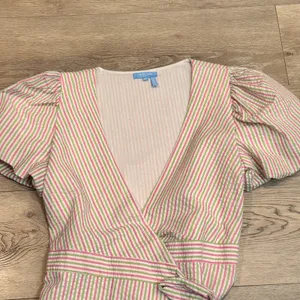 Draper James RSVP‎ Striped Puff Sleeve Wrap Dress Size Medium M Pink thumbnail 4