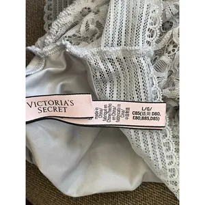Women's Victoria's Secret Light Gray Lace Off-Shoulder Bralette L thumbnail 2