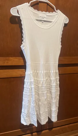 Willow & Wind White Dress Size M thumbnail 1