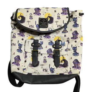 Loungefly‎ Disney The Nightmare Before Christmas Halloween Town Rucksack thumbnail 1
