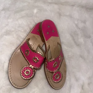 Jack Rogers Pink Gold‎ Leather Preppy Medallion Old Money Sandals Womens Size 5m thumbnail 15