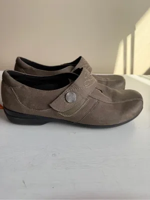 Abeo Aster 24/7 Nubuck Slip On Loafer sz 8.5 thumbnail 2