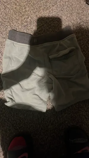 Shorts kid size  thumbnail 3