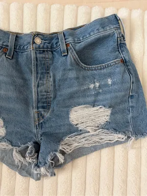 Levi’s 501 Distressed High-Rise Denim Shorts - Blue thumbnail 3