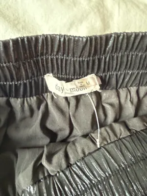 Boutique Black Ruffled Mini Skirt thumbnail 3