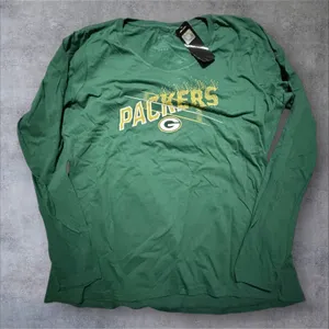 NFL Team Apparel Green Bay Packers Women XL Green V-Neck Long Sleeve Graphic Tee thumbnail 1
