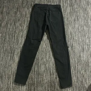 Wild Fable High Rise Skinny Distressed Jeans Black Size 4 thumbnail 2