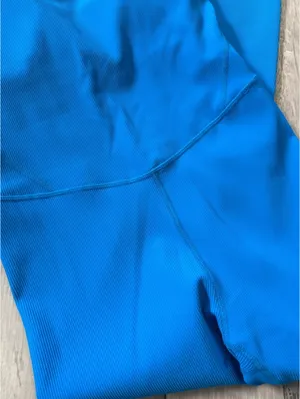 NWT-Rae Mode Ribbed Fitted V-Neck Jumpsuit 7/8 Length Sonic Blue size Large thumbnail 7