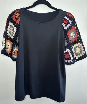 Women's Crochet Top Size‎ S Bell Sleeve Boho Cottage Craftcore Granny Square thumbnail 1
