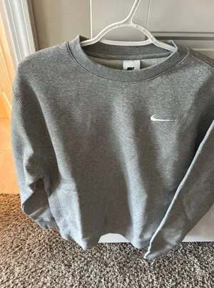 Men’s Nike Sweatshirt grey  thumbnail 1