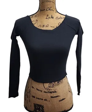 Me To We Essentials Black Crop Top‎ Long Sleeve Ribbed Basic Fitted Shirt Size S thumbnail 1