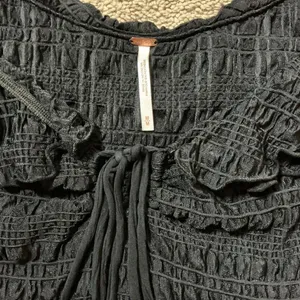 Free People‎ Black Smocked Ruffled Square Neck Crop Top Tank M Fairycore Grunge thumbnail 5