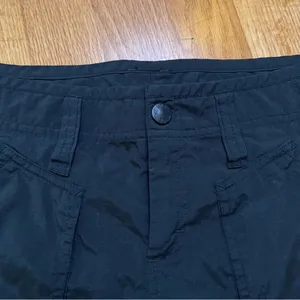 The North Face Women's T150 T550 Cargo Hiking Shorts Outdoor Gorp Black 6 Long thumbnail 14