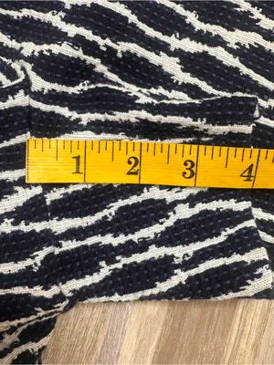LOFT Navy and White Textured Pattern High Waist Shorts Women’s Size 4 thumbnail 3