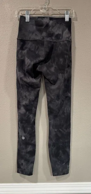 Lululemon Wunder Under 25” Black Camo thumbnail 1