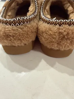 Ugg Tasman Maxi Curly Genuine Shearling Slipper Women’s Size 11 NEW thumbnail 4