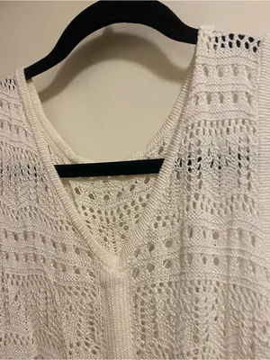Womens M Medium 38” Tank Top White Crochet Knit V Neck Boho Beach Festival thumbnail 2