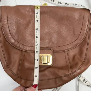 Juicy Couture Brown Leather Shoulder Bag Gold Turn Lock Hobo Saddle Bag thumbnail 14