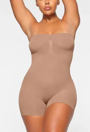 NWOT‎ SKIMS Strapless Sculpting Mid Thigh Bodysuit size 4X Sienna thumbnail 1