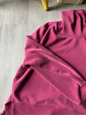 Lululemon Softstreme Turtleneck Pullover Pomegranate Size 8 thumbnail 9