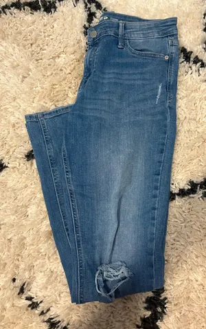 Old Navy Jeans Women’s thumbnail 1