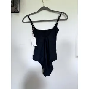 NWT Quince Black Italian Cut Out One-Piece Swimsuit Sz XS thumbnail 4