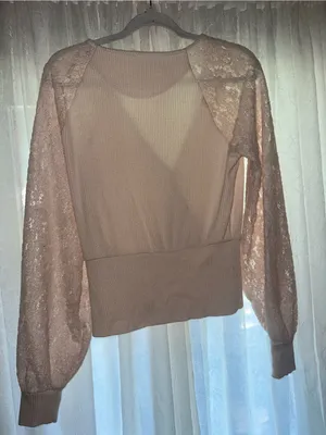 Anthropologie Lace Sleeve Faux Wrap Top Womens M Ivory Rib Knit V-Neck Coquette thumbnail 5