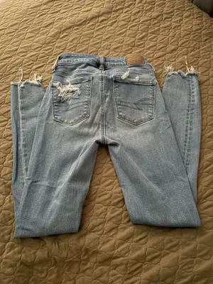 American Eagle Jeans thumbnail 2
