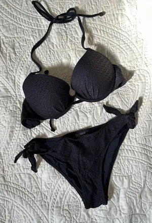 H&M Bikini thumbnail 1