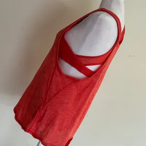 Lululemon No Limits Tank Top Heathered Red Coral 2-in-1‎ Built-in Bra Size 10 thumbnail 7