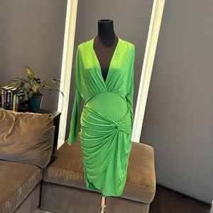 Women’s Sexy Green Long Sleeve BodyCon Party Dress Size 10/12 NEW thumbnail 3