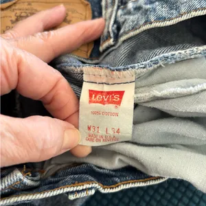 Vintage Levi’s 550 Orange Tab Jeans Made in USA 31x34 Classic Vintage Wash thumbnail 10