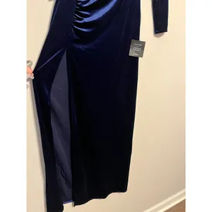 Lulu’s Notorious Icon Navy Blue Velvet Asymmetrical Maxi Dress Size M NWT! thumbnail 6
