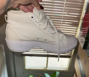 Adidas High-Top thumbnail 1
