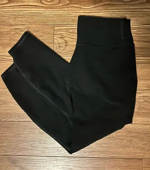 Alo Yoga Leggings thumbnail 1