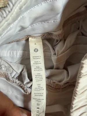 Lululemon shorts  thumbnail 3