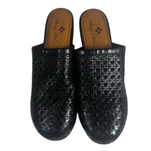 Patricia Nash Woven Leather Wooden Platform Clog Mule Size 8 Black thumbnail 7