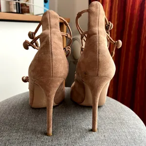 gianvito rossi marquis suede pumps straps size 38.5 38 1/2 dust pink thumbnail 8