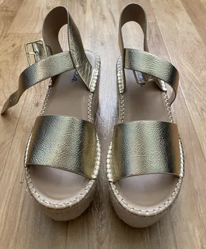 Soda Gold Wedges thumbnail 1